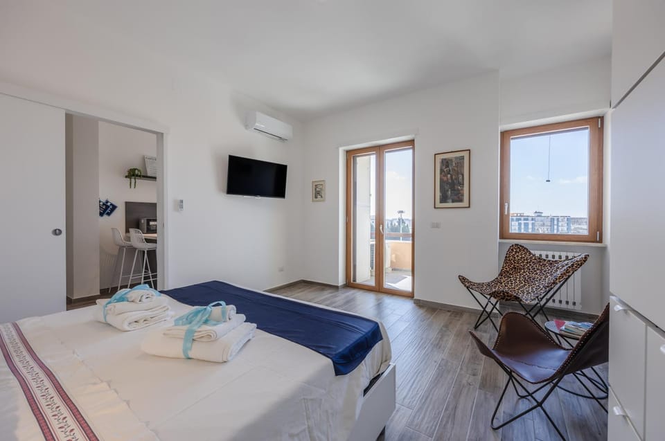 TV and multimedia, Bedroom
