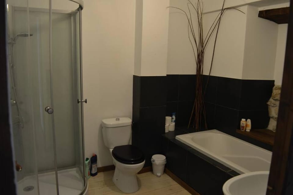 Lovely Renovated Cottage in Puivert House in Occitanie