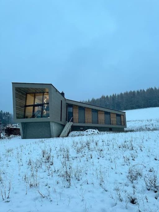 Property building, Day, Winter