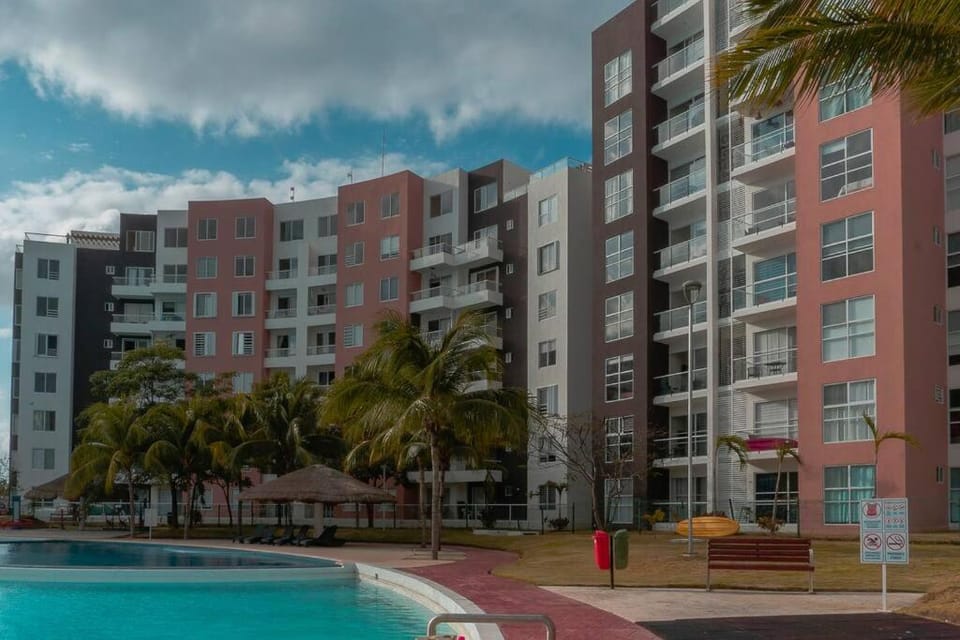 DR02 Departamento Moderno con Vista a la Laguna en Dream Lagoons Apartment in Cancun