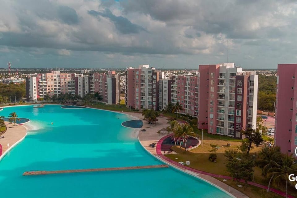 DR02 Departamento Moderno con Vista a la Laguna en Dream Lagoons Apartment in Cancun