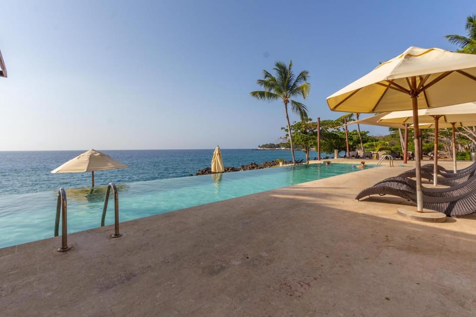 Natural landscape, Pool view, Sea view, Swimming pool