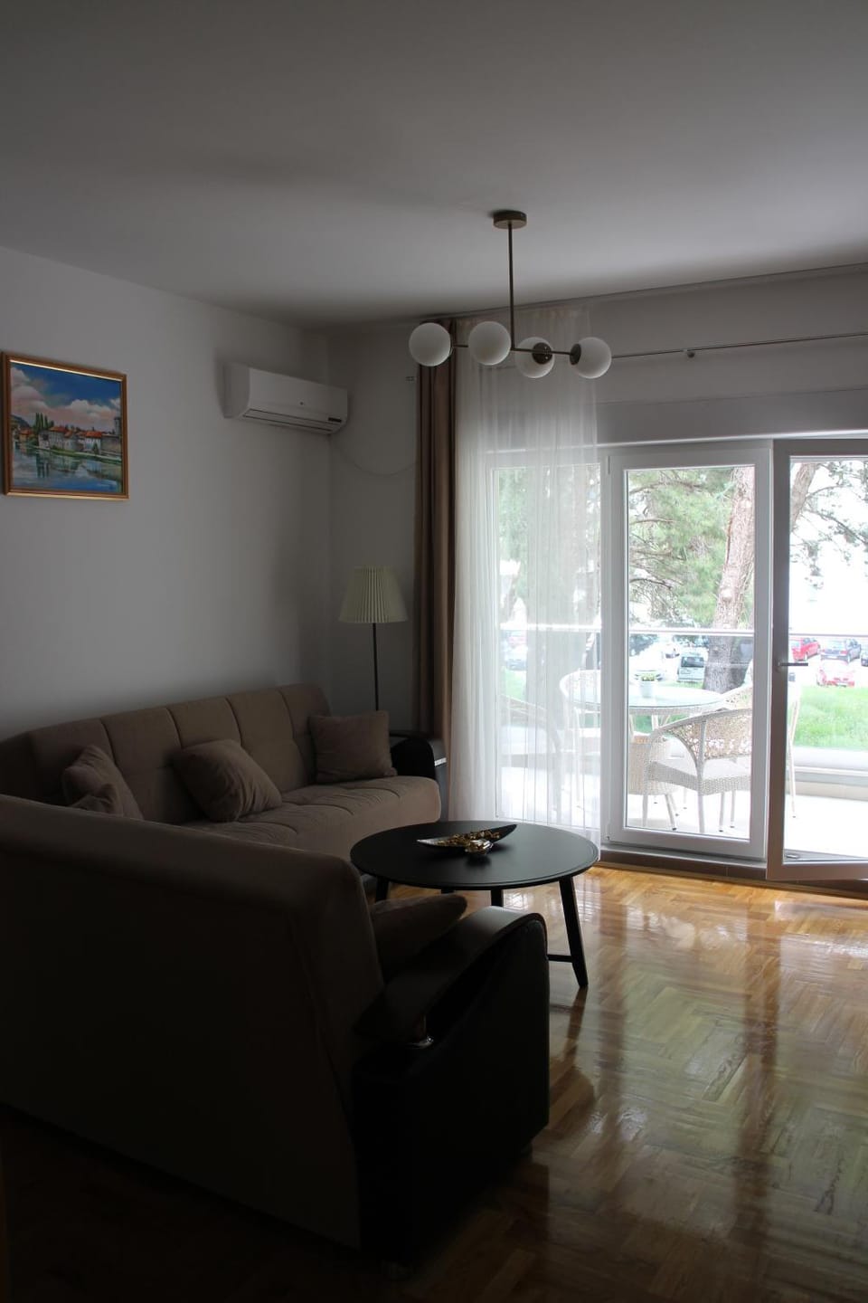 Living room, air conditioner