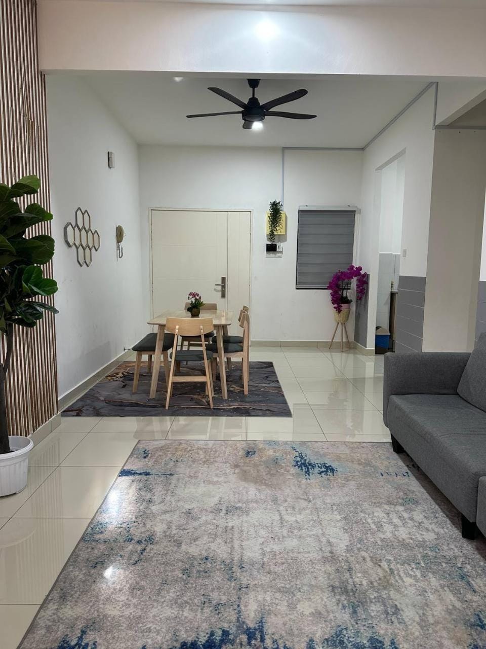 Inadh Suites @ Icon Residence With Pool Apartment in Terengganu, Malaysia