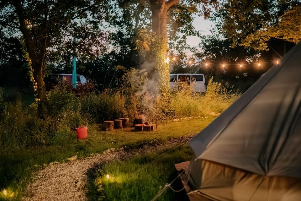Camp Corve Luxury tent in England