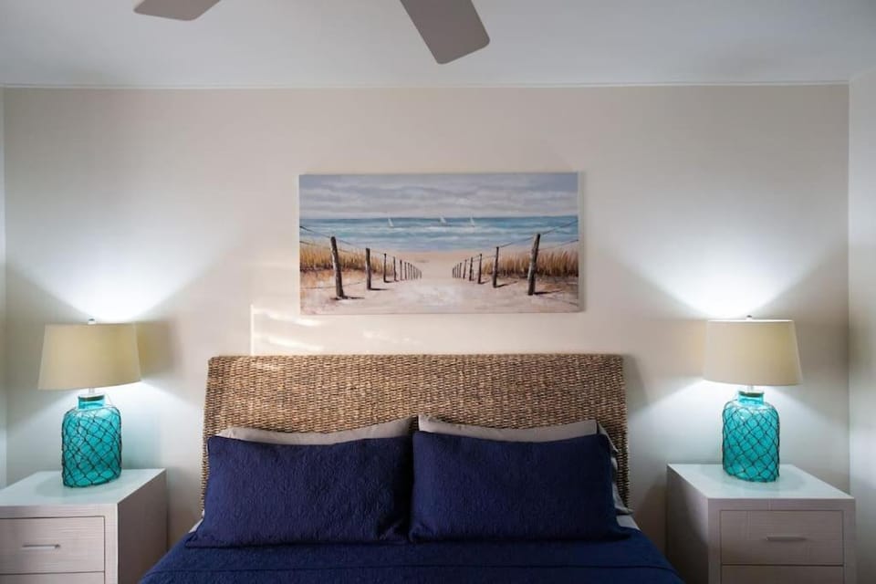 Private Villa with Pool, Limegrove St James, Near Beach Villa in Holetown