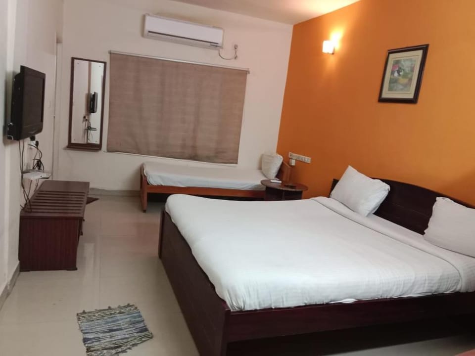 GUINDY CHENNAI STAYS Bed and Breakfast in Chennai