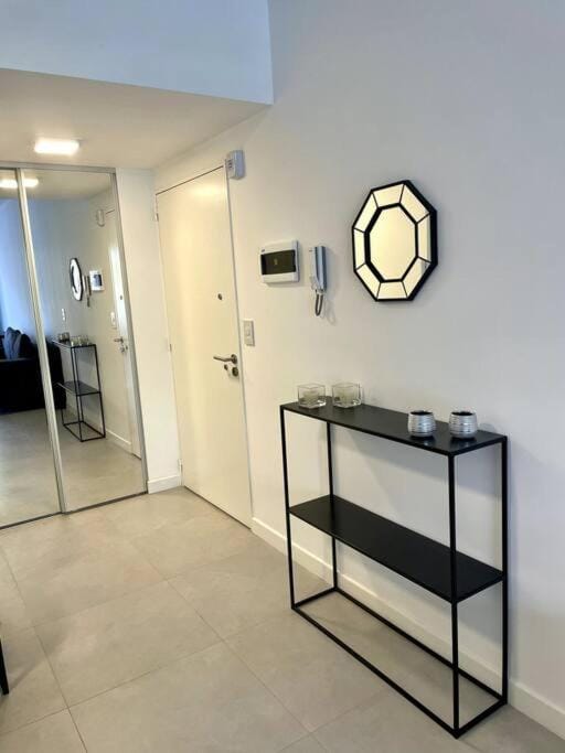 Facade/entrance, wardrobe