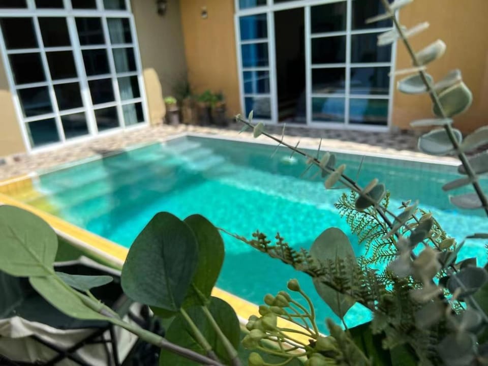 Batu Pahat Santalia Pool Villa 4BR 1k4Q 12~16px House in Johor