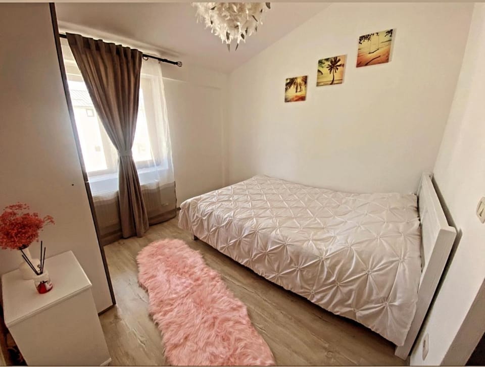 Mr&Mrs ApartHotel Apartment in Romania