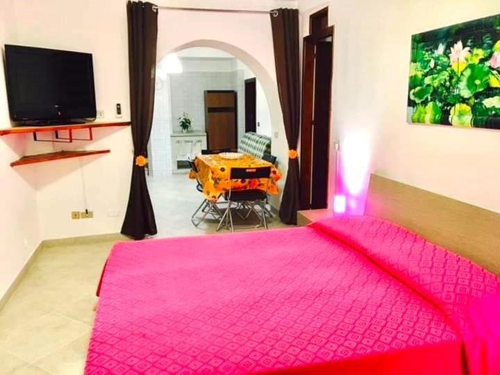 Stromae Central Apartment Cefalu 1 Minute Duomo Beach Free WiFi Apartment in Cefalu