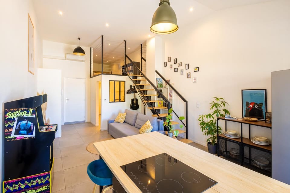 Le Vénitien Loft avec vue sur les voiliers Apartment in Provence-Alpes-Côte d'Azur