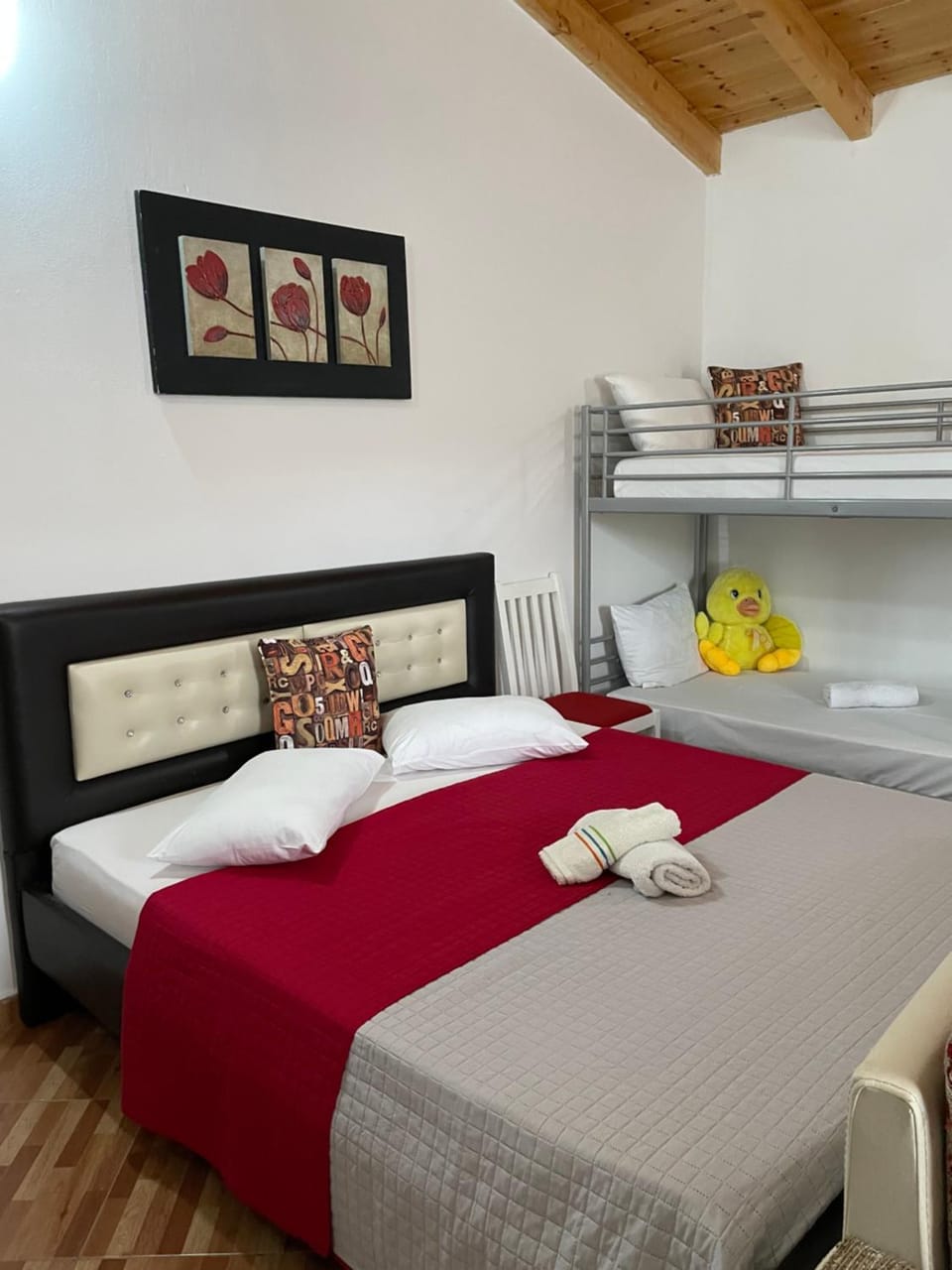 Bed, Bedroom, bunk bed