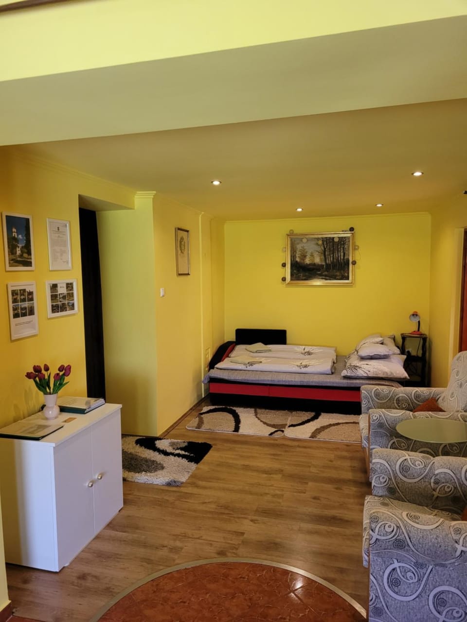 Communal lounge/ TV room, Bedroom