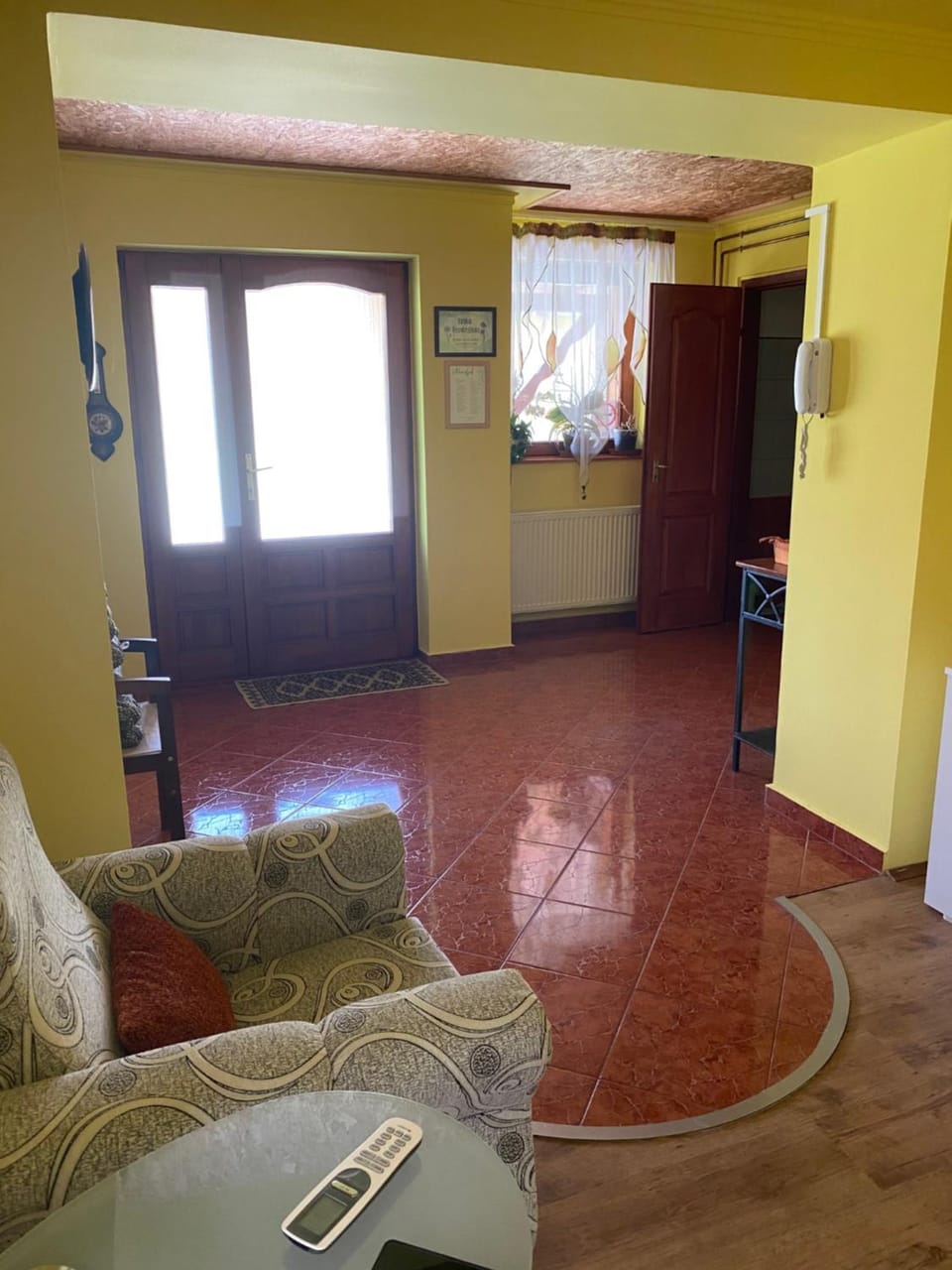 Communal lounge/ TV room, Living room, Seating area