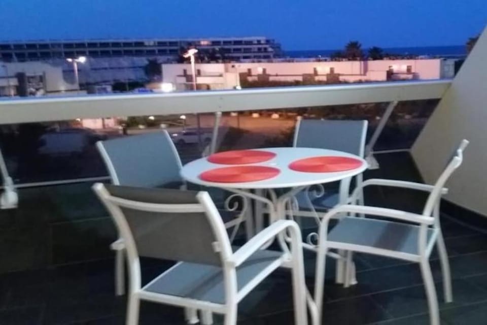 Patio, View (from property/room), Balcony/Terrace, Dining area