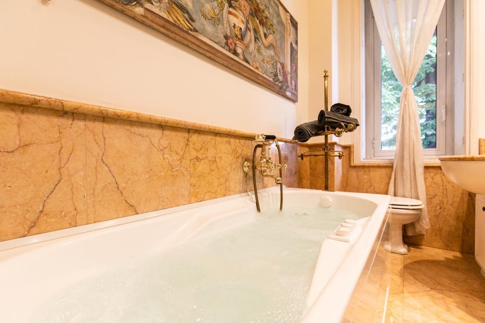 Hot Tub, Bathroom, Bath