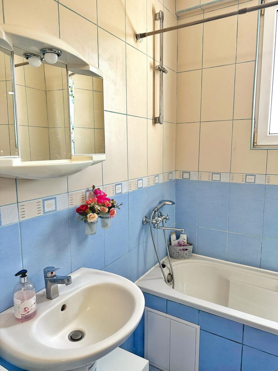 Bathroom, Bath