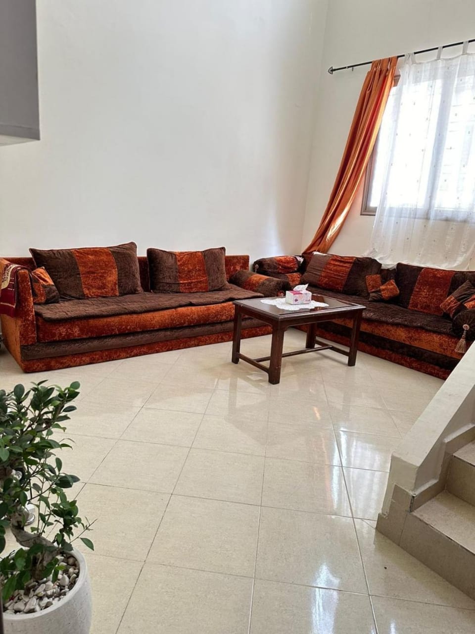 Communal lounge/ TV room, Lobby or reception