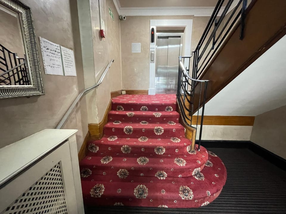 Property building, Facade/entrance, elevator