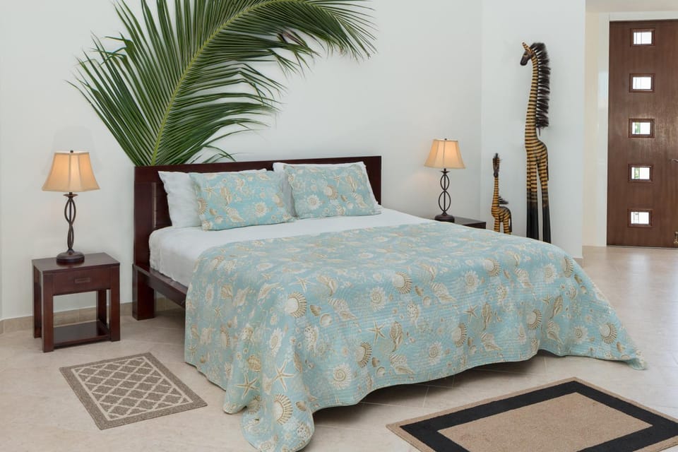 Karana 4 Bedroom Villa in Long Bay Hills