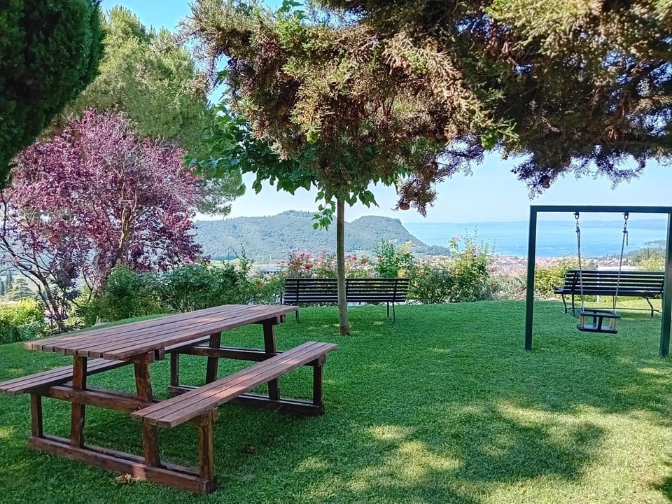 Villa Montegolo Apartment in Lake Garda