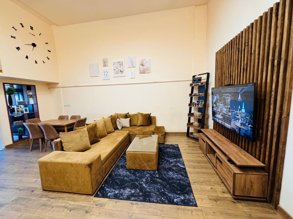 Arshakunyats 88 TopHouse Apartment in Yerevan