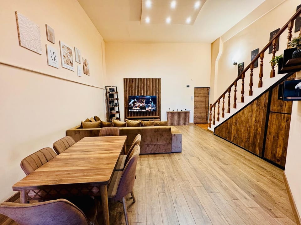 Arshakunyats 88 TopHouse Apartment in Yerevan