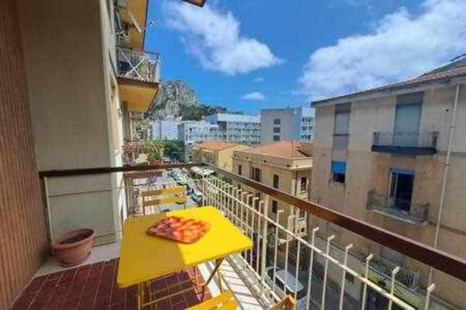 Nomad68 - Family Holidays by Casa in mente Apartment in Cefalu