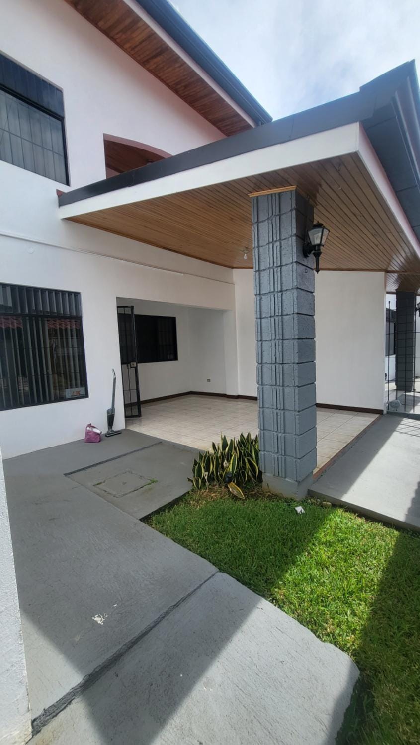 Property building, Day, Garden