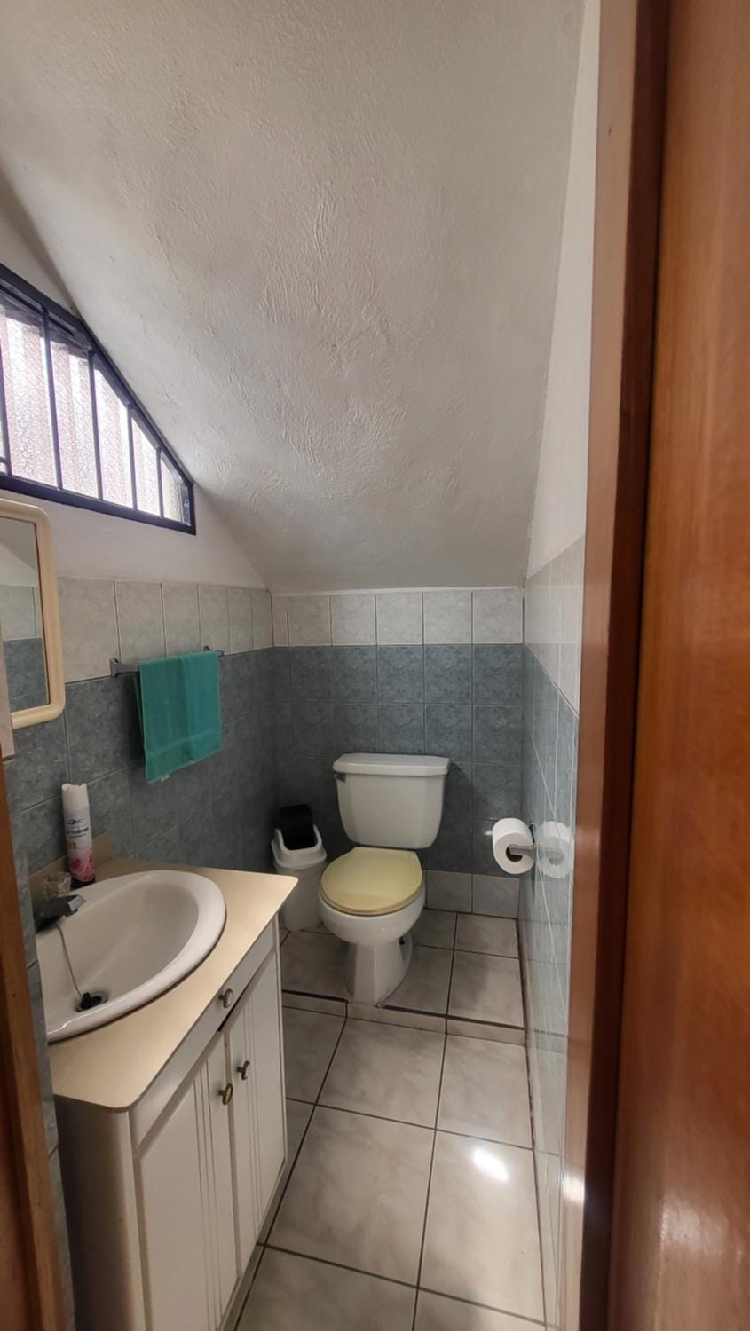 Toilet, Bathroom