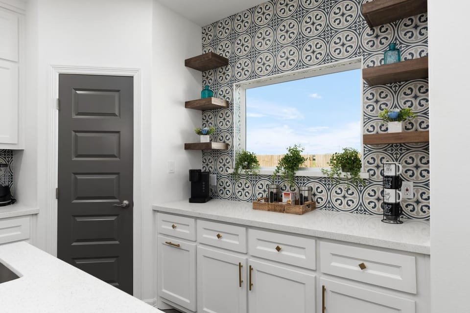 Spacious Modern 3 Bd 2Ba House with Garage and Parking House in Edinburg