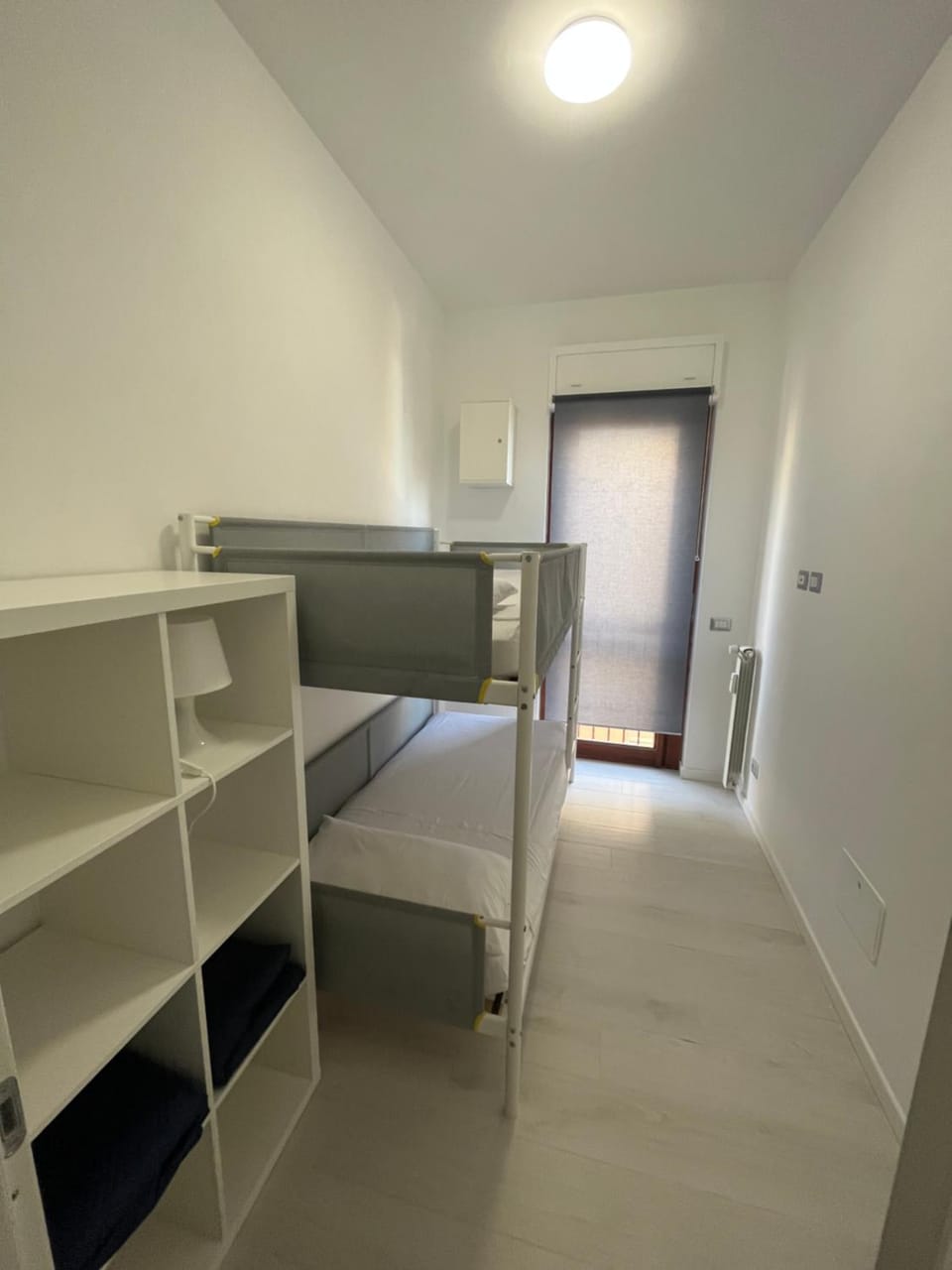 Bedroom, bunk bed