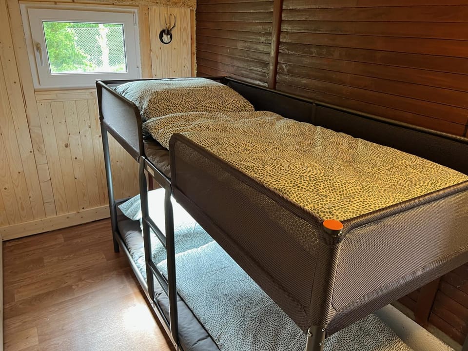 Bedroom, children