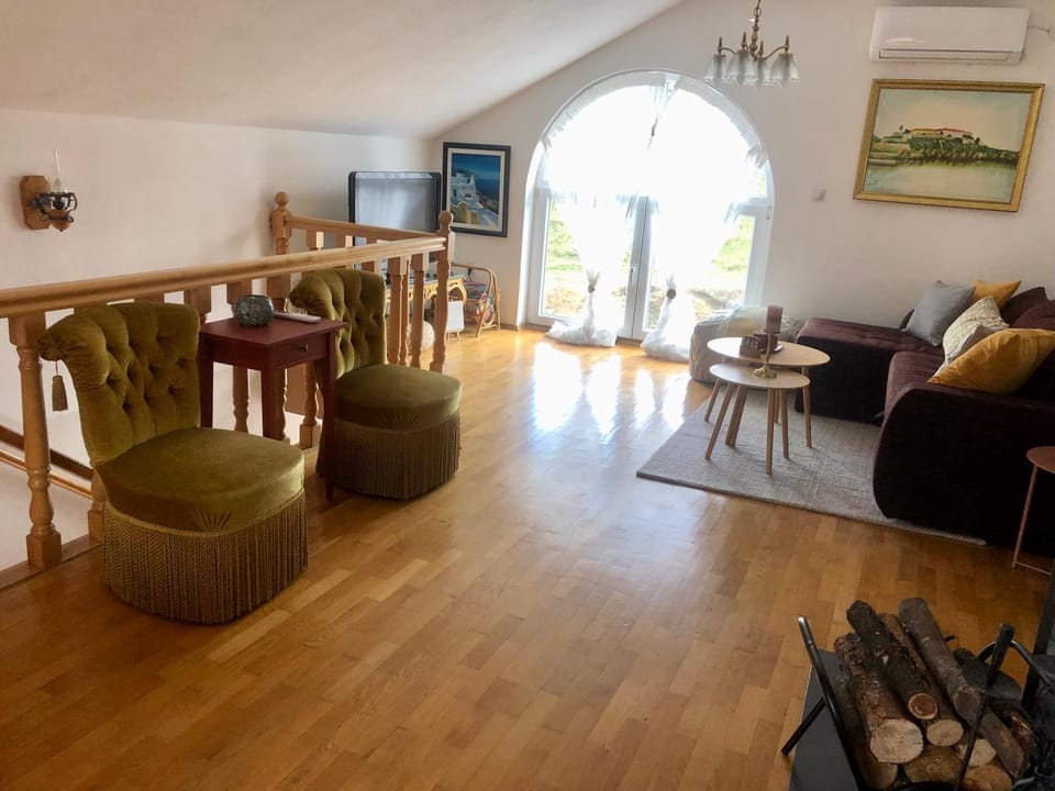 Sokograd Attic Apartment in Federation of Bosnia and Herzegovina