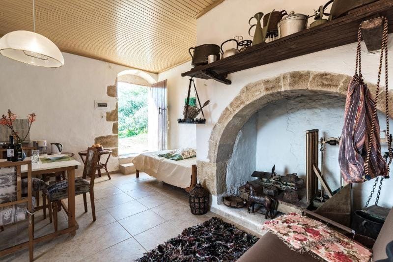 Food and drinks, Dining area