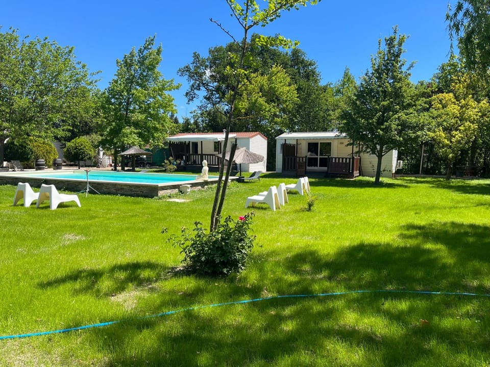 Le jardin de Jade Chalet in Sorgues