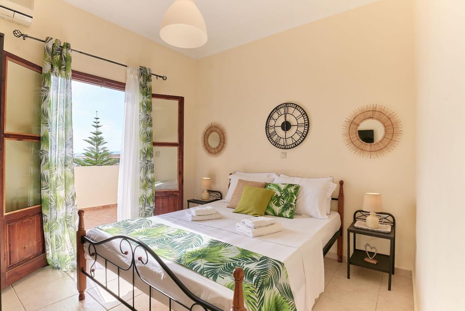 BBQ facilities, Bedroom