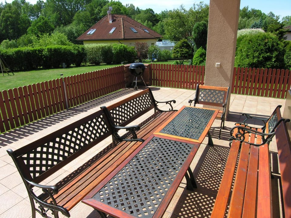 Balcony/Terrace, Garden view
