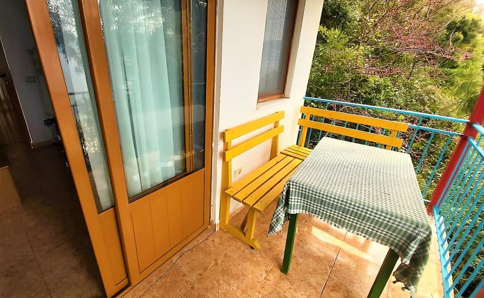 Balcony/Terrace, Dining area