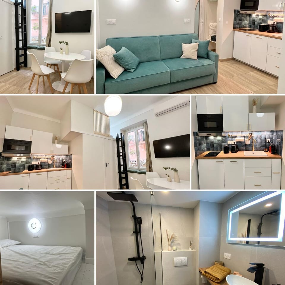 Living room, Photo of the whole room