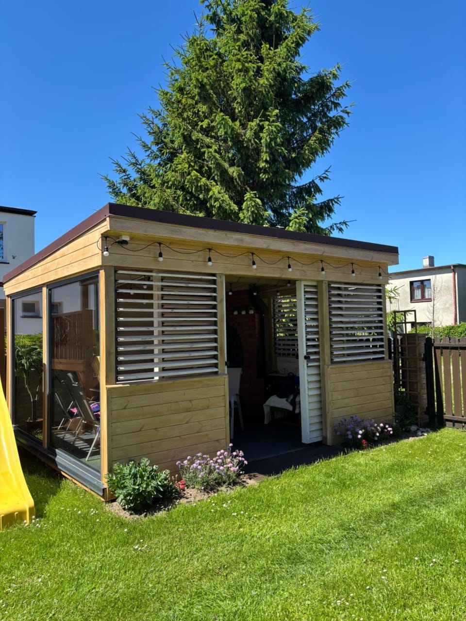 Day, BBQ facilities, Children play ground, Garden, Seating area