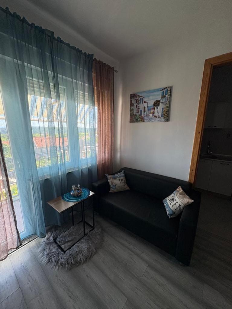 LOTUS Holiday Apartment in Škrljevo Apartment in Primorje-Gorski Kotar County