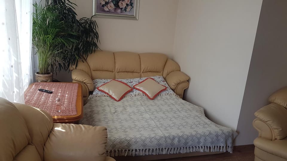 Topolowa 13 Apartment in Masovian Voivodeship