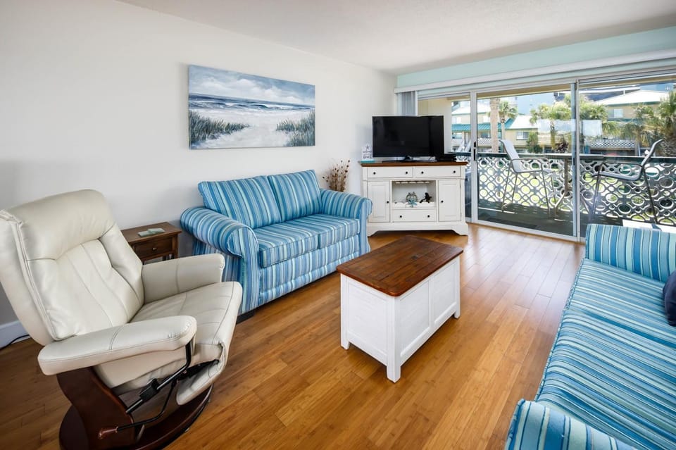Seaspray Condos - 108D House in Okaloosa Island