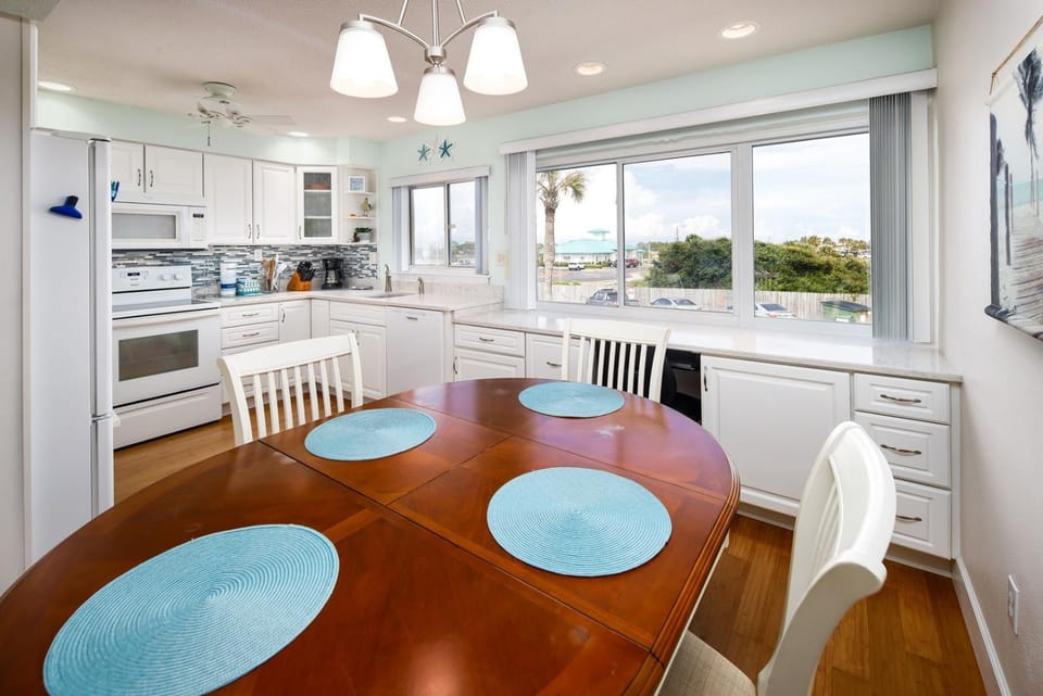 108D - 2BR/2 Bath at Seaspray Condos on Okaloosa Island, Fort Walton Beach, Fl House in Okaloosa Island