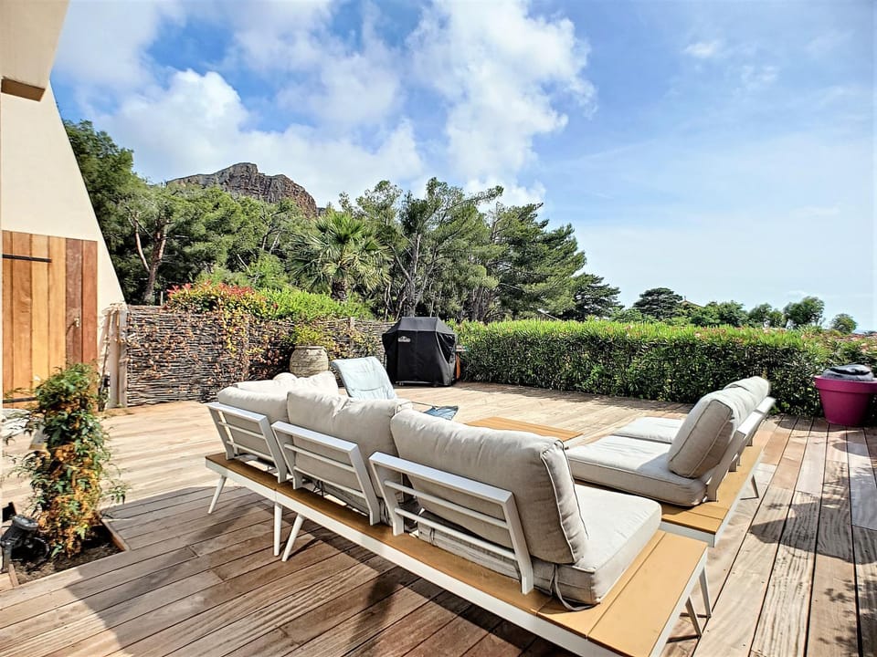 Patio, Balcony/Terrace