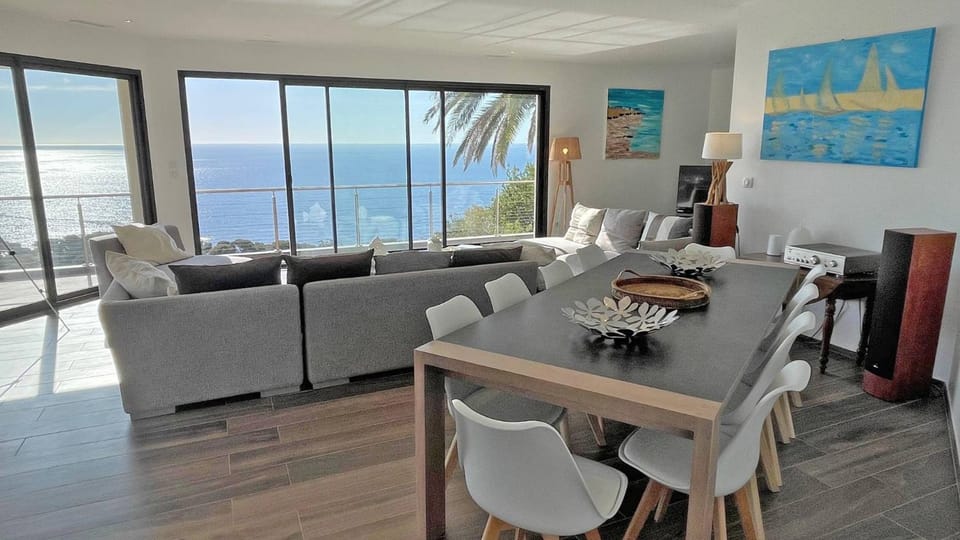 Sea view, Sea view