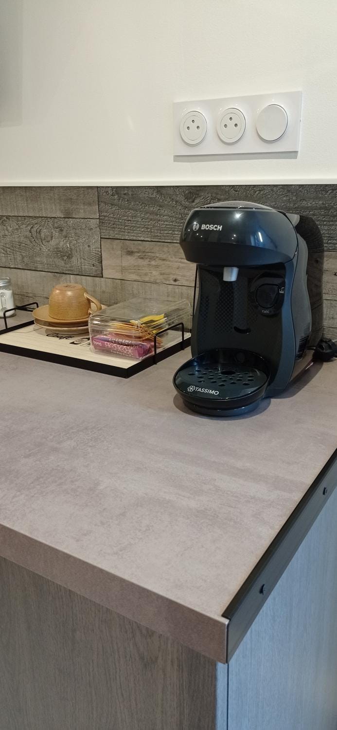 Coffee/tea facilities