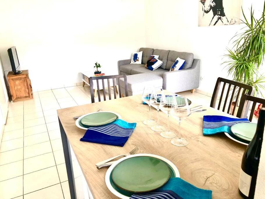 Confort plage piscine Apartment in Nouvelle-Aquitaine